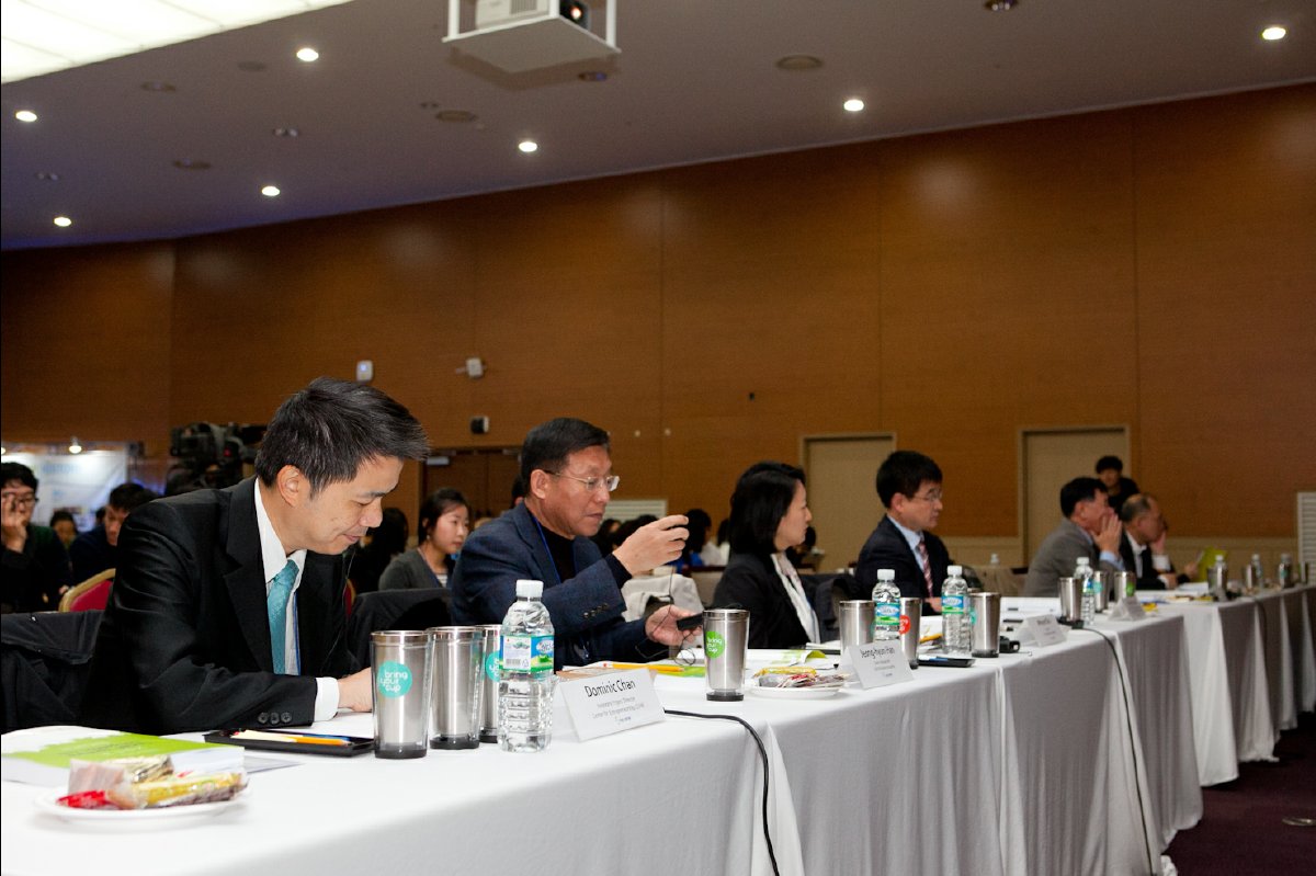 Social Venture Competition Asia02